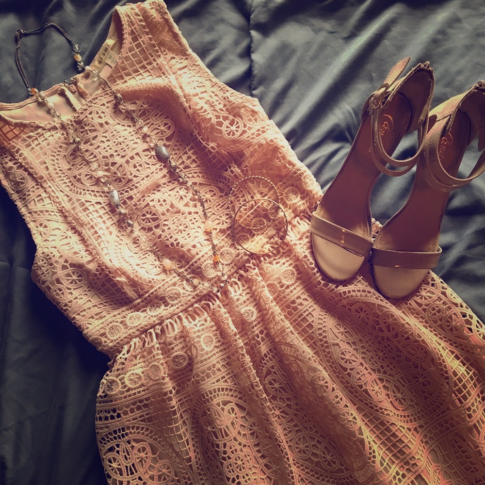 Francesca’s Lace Dress
